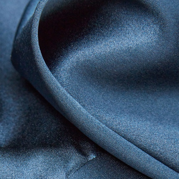 Intimissimi Silk Long Sleeve Button Up Blouse in Navy Blue / Blu Intenso - Picture 4 of 7